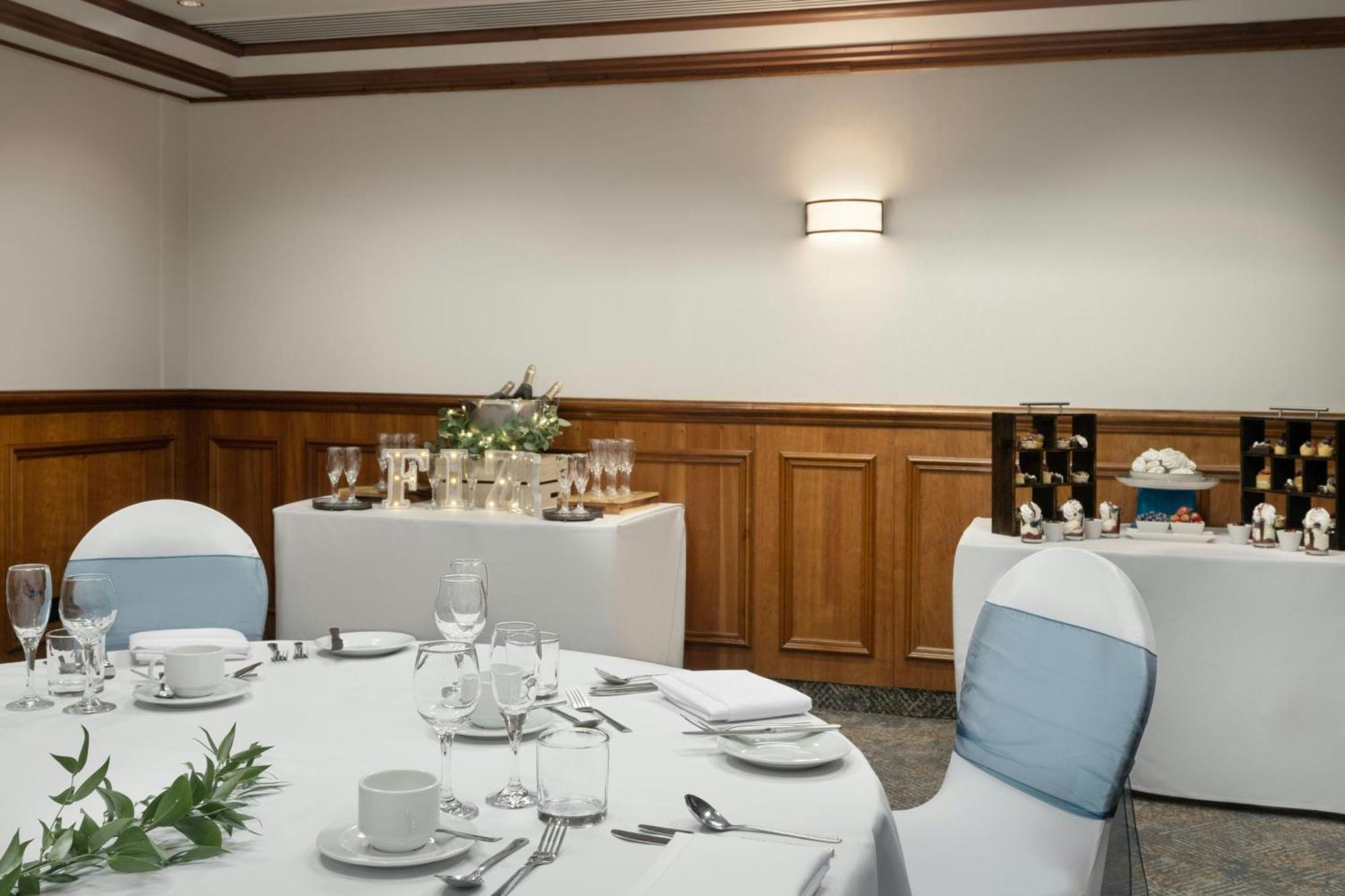 Delta Hotels By Marriott Newcastle Gateshead Swalwell Exteriör bild